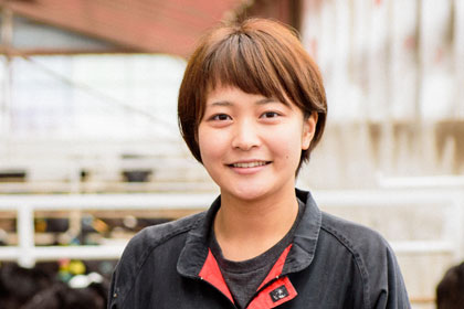 門倉 里菜